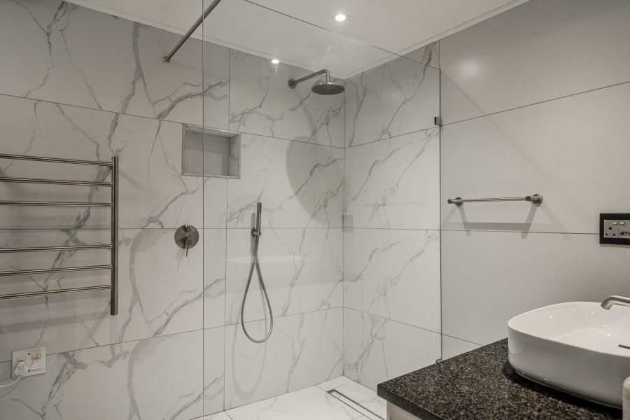 2 Bedroom Property for Sale in Gardens Western Cape